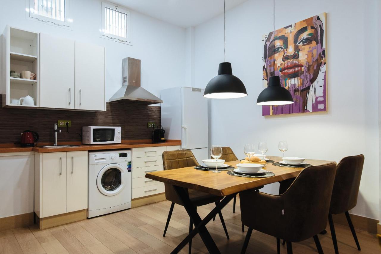 Hostly Rbh0 Modern Apartment Sevilla Exterior foto